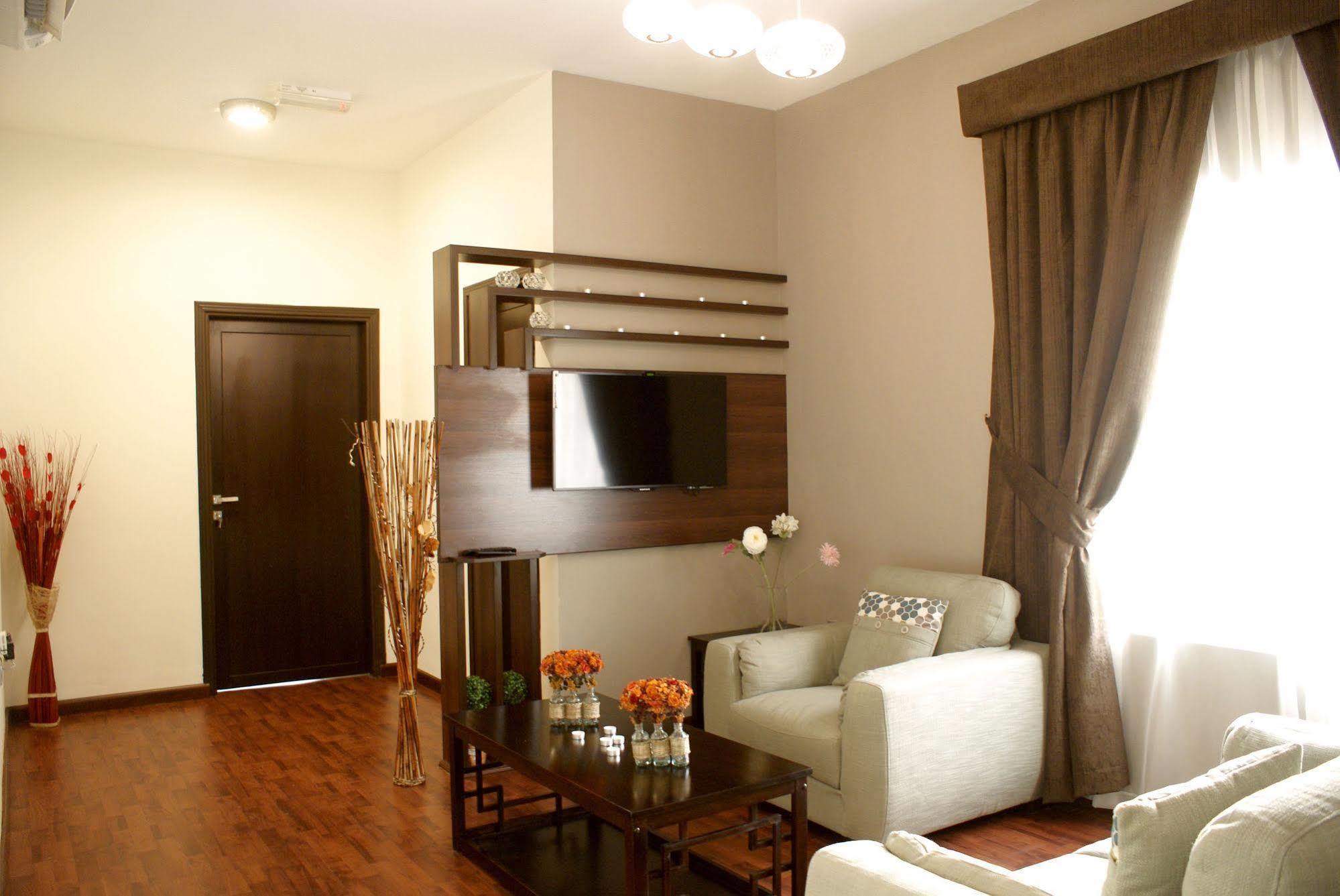 Weekend Hotel & Apartments Maszkat Kültér fotó