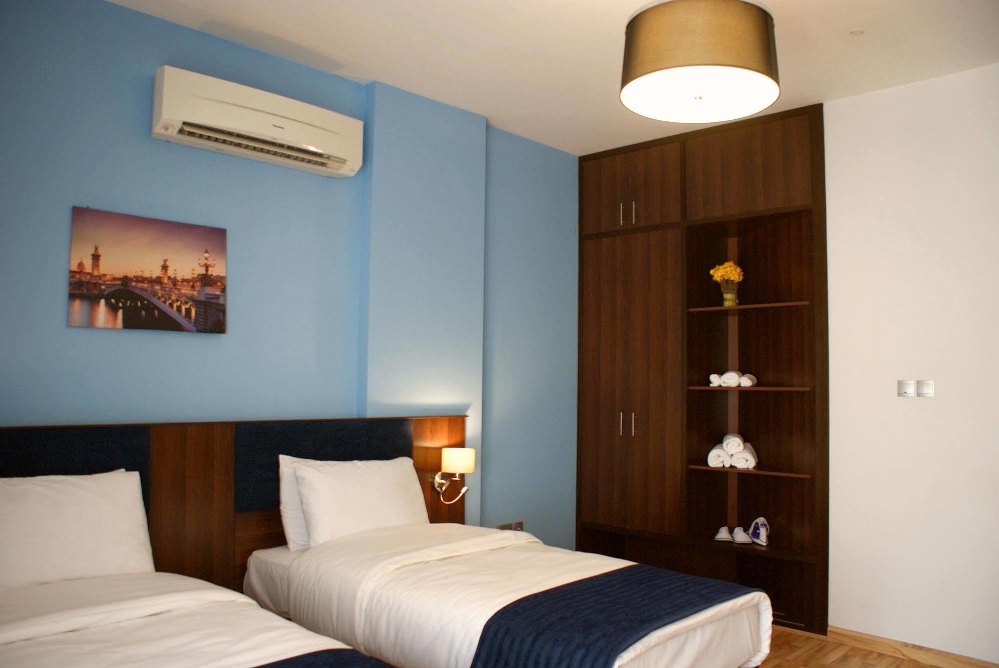 Weekend Hotel & Apartments Maszkat Kültér fotó
